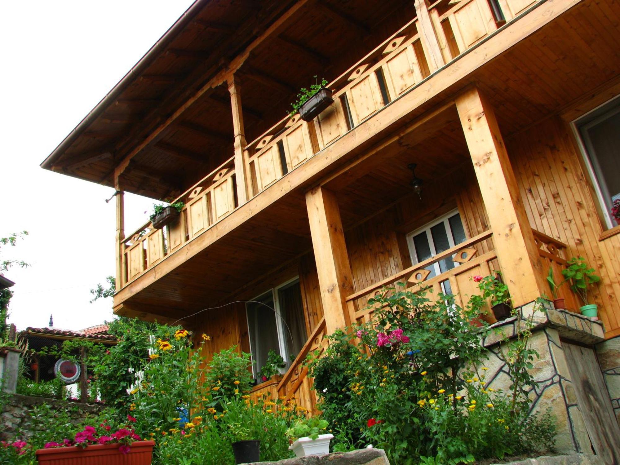 Guest House Roden Dom Koprivshtitsa Ngoại thất bức ảnh