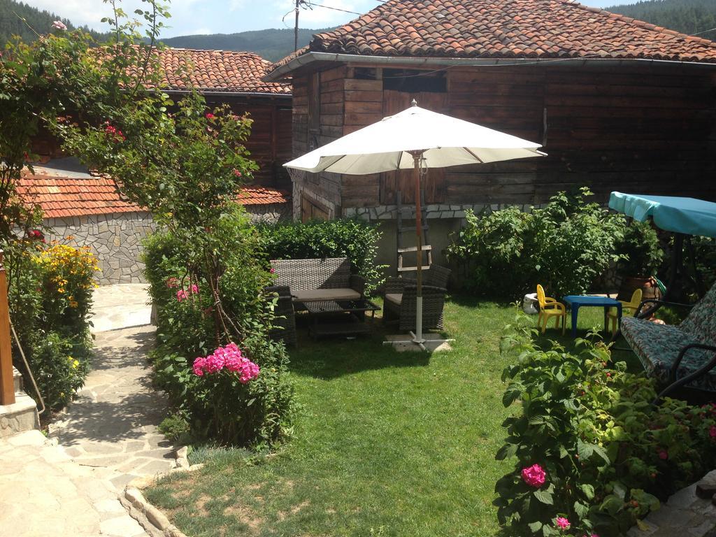 Guest House Roden Dom Koprivshtitsa Ngoại thất bức ảnh